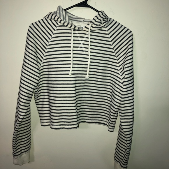 Crop striped hoodie - Picture 1 of 3
